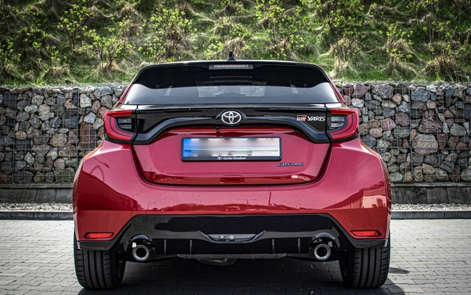 Toyota Yaris cena 175000 przebieg: 1600, rok produkcji 2022 z Gdańsk małe 277